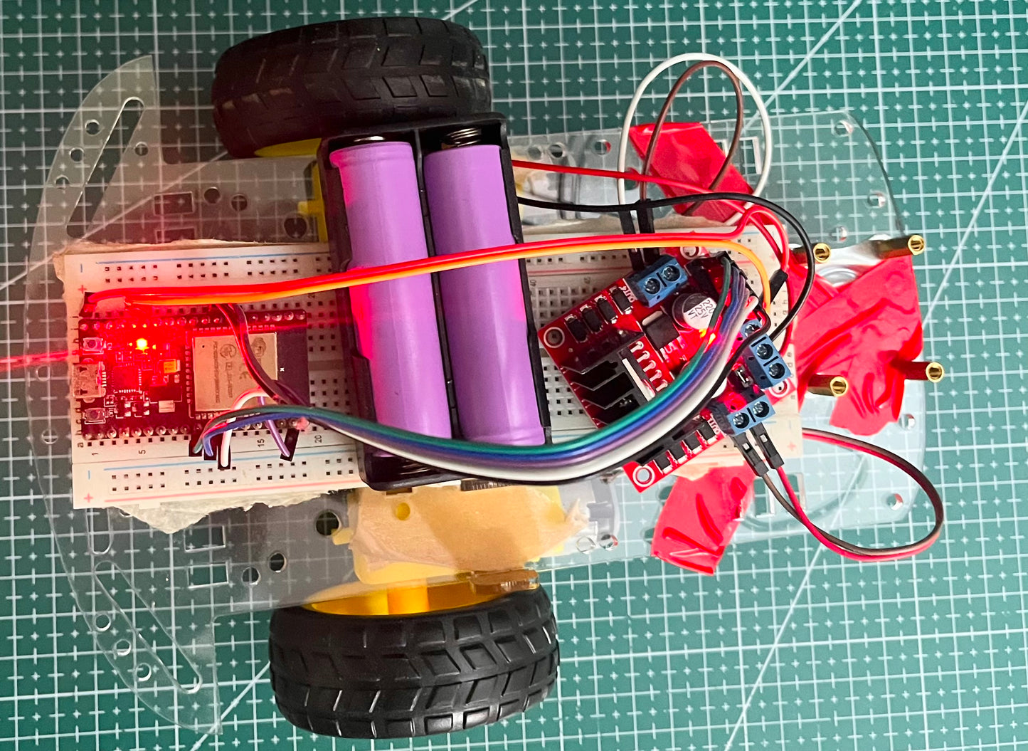 ESP32 Wi-Fi Controlled RC Car