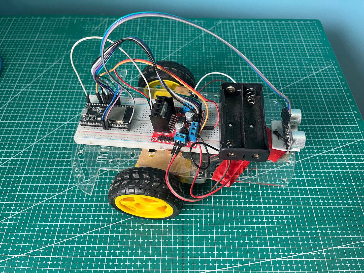 BOLT: Object Avoidance Robot Car